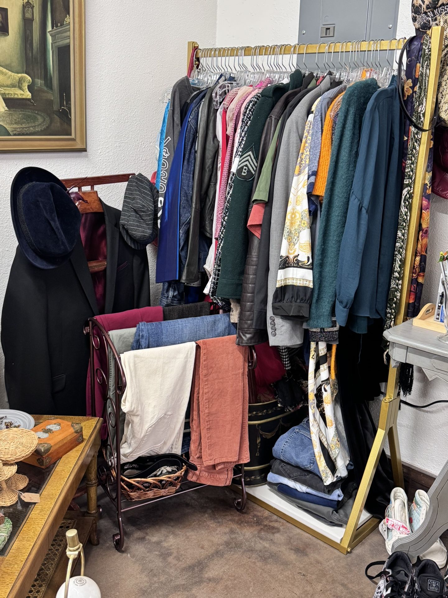 50% Off All Clothing And Handbags Including Wedding Dresses And Formals