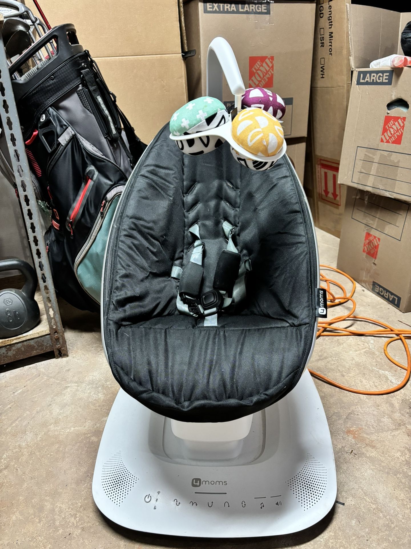 4moms MamaRoo / 4moms Swing – Gently Used 