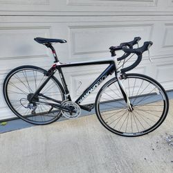 Diamondback Podium 1 Size Large Rode Bike  Wheels 700cc Speeds 24 Light Weight 