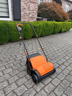 LawnMaster Electric Dethatcher