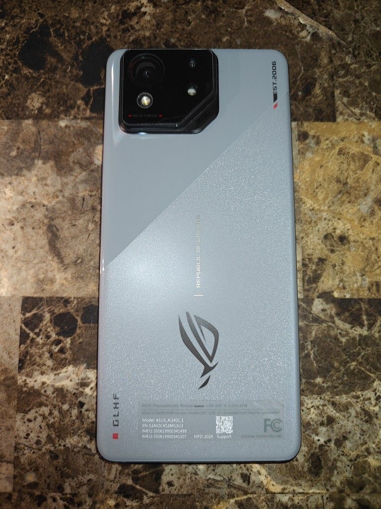 Asus ROG Phone 8 512gb 16gb RAM Carrier UNLOCKED US Version