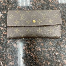 Louis Vuitton  Wallet 