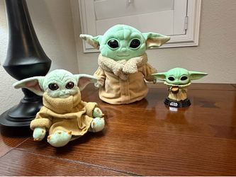 Yoda plushie and funko bundle