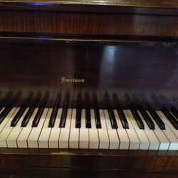 Emerson Piano