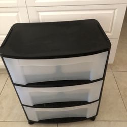 Sterilite 3 Drawer Storage rolling cart with wheels