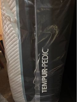 TempurPedic twin bed