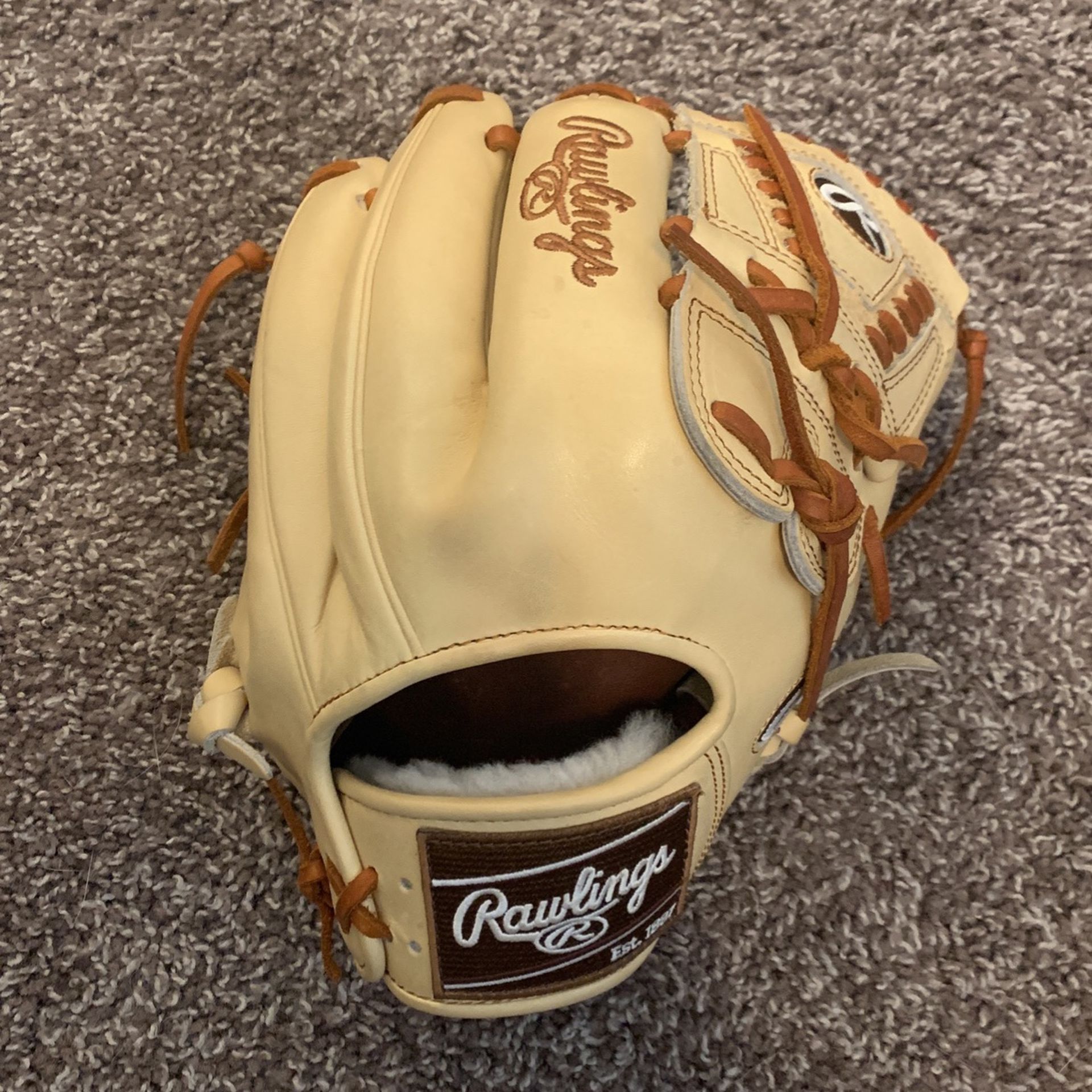 Rawlings 11 3/4 Inch Baseball Glove