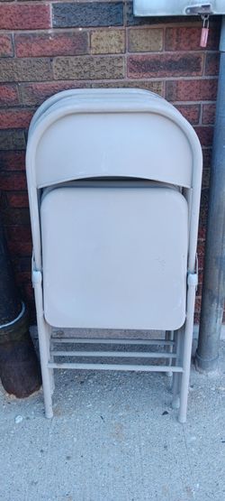 4 Metal Chairs