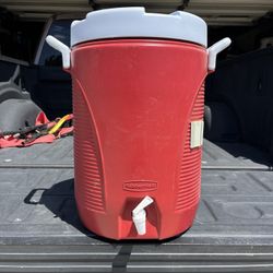 Rubbermade Water Cooler