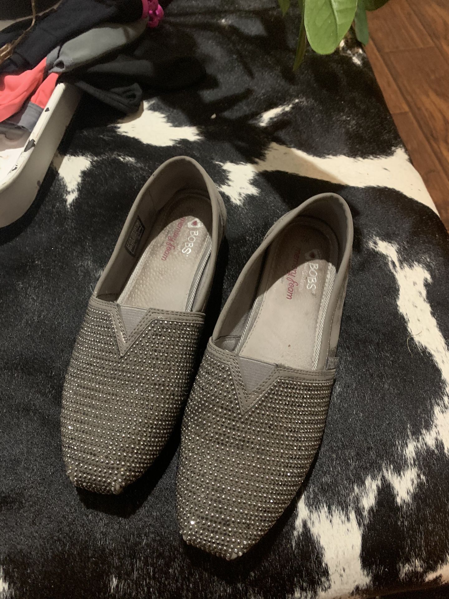 Ladies silver sparkle top bobs Sz 7