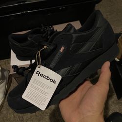 Reebok Classics $30 FIRM 