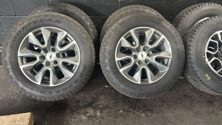 Chevy Tahoe Silverado 20" wheels