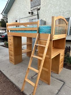 Twin loft