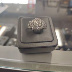 14k Women's Wg Ring 