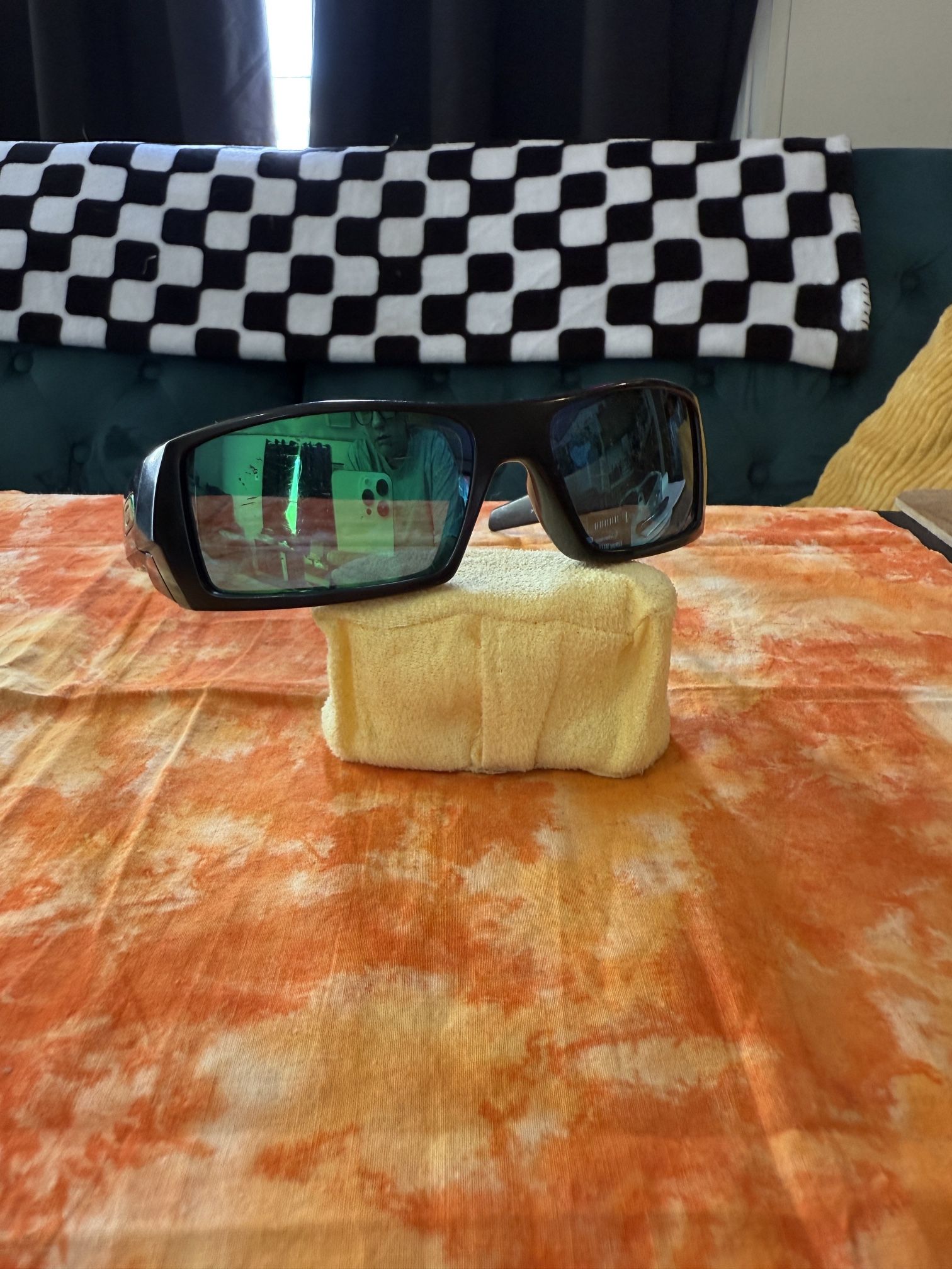 2 Sets of USED Oakley Sunglasses (men’s)