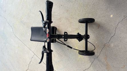Scooter for foot injury