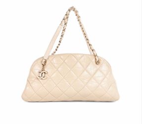 CHANEL beige quilted leather mademoiselle bowling bag