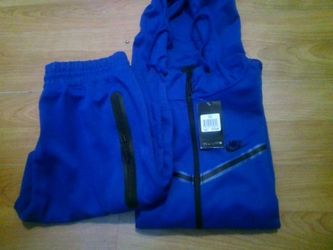Nike Track Suit