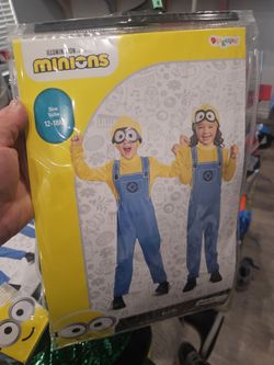 Minions costume. Size 12-18 m