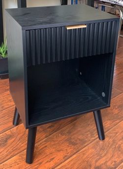 Single nightstand