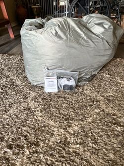 Truck cover for Dodge Ram 1500