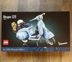 LEGO Vespa - BRAND NEW