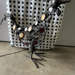 Gallo De Fierro 