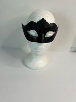 Women’s Black Glitter Masquerade Mask for Parties or Halloween