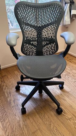 Herman Miller Mirra 2 Office Chair