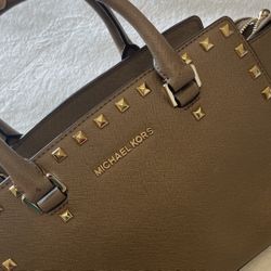 Micheal Kors Handbag