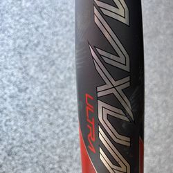Easton Maxim Ultra baseball bat