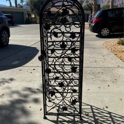 Wrought iron Classy Wine Rack 