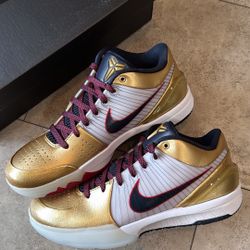 Nike Kobe 4 Gold Medal