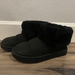 Black Ugg Boots