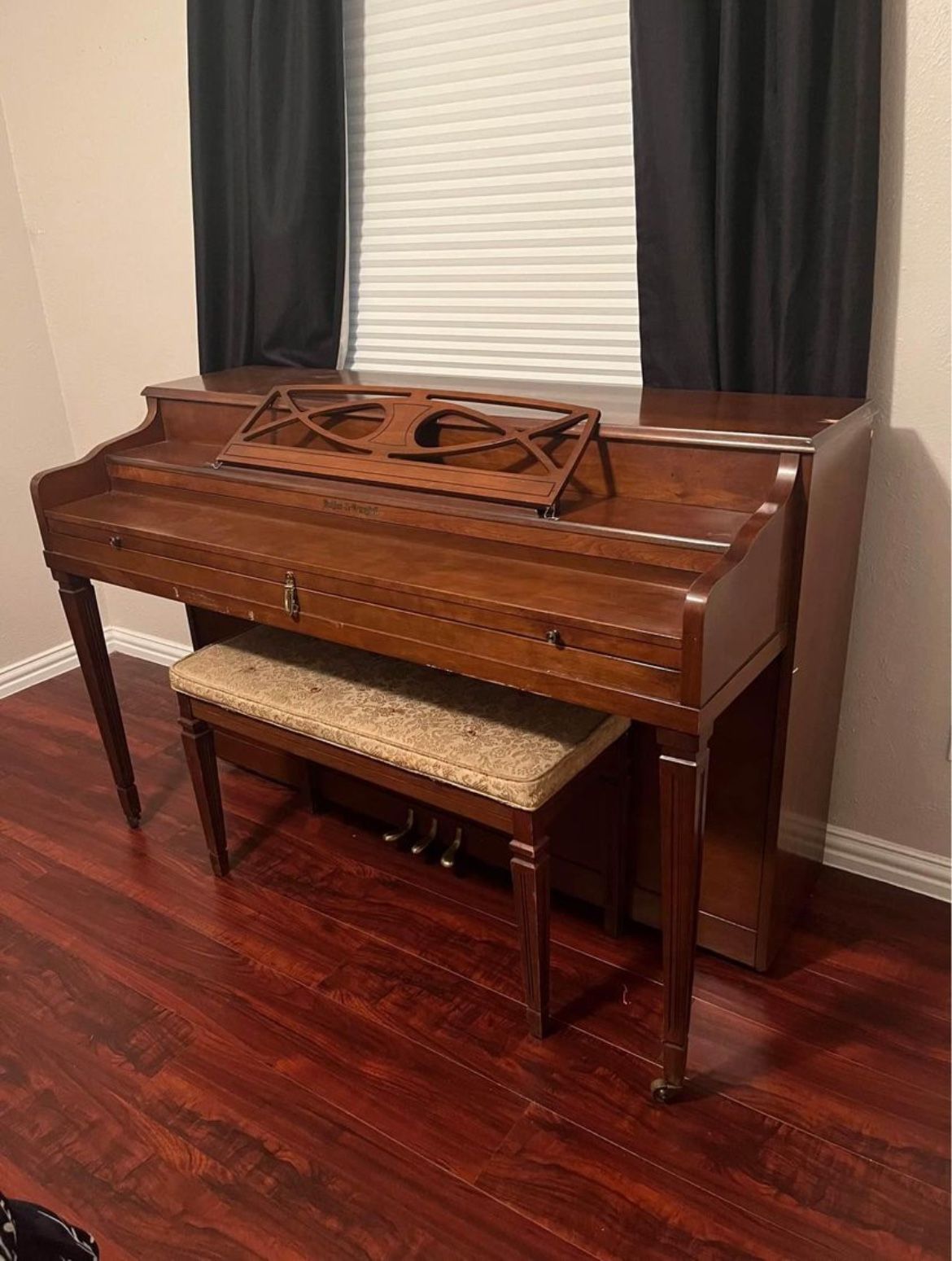 Robler & Campbell Piano 