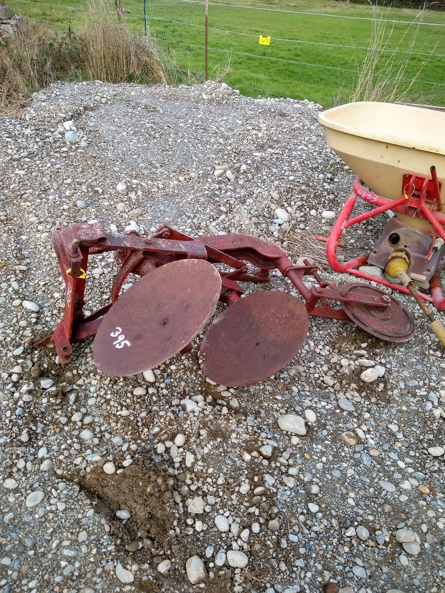Allis Chalmers 2 way disc plow