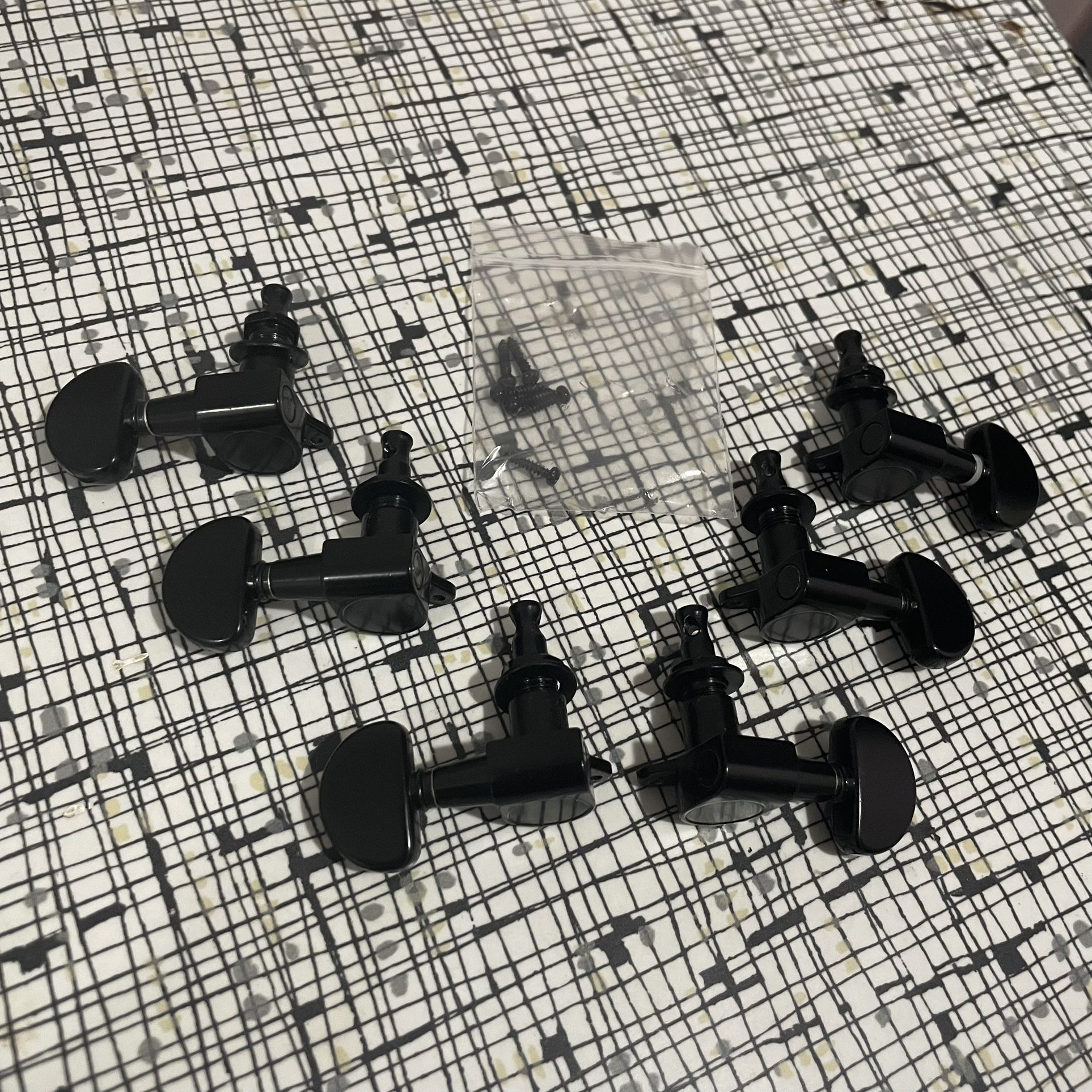 3 X 3 Guitar Tuners (Tuning Machines) Black