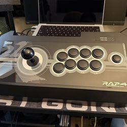 HORI FIGHTSTICK PS4/PS5 (RARE)