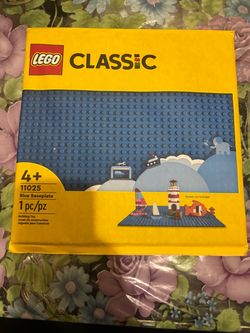 Blue Lego base plate