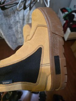 Puma boots