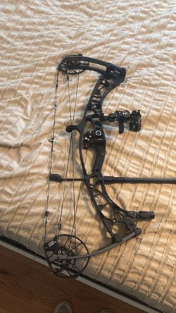 Hoyt ax-2 32 bow
