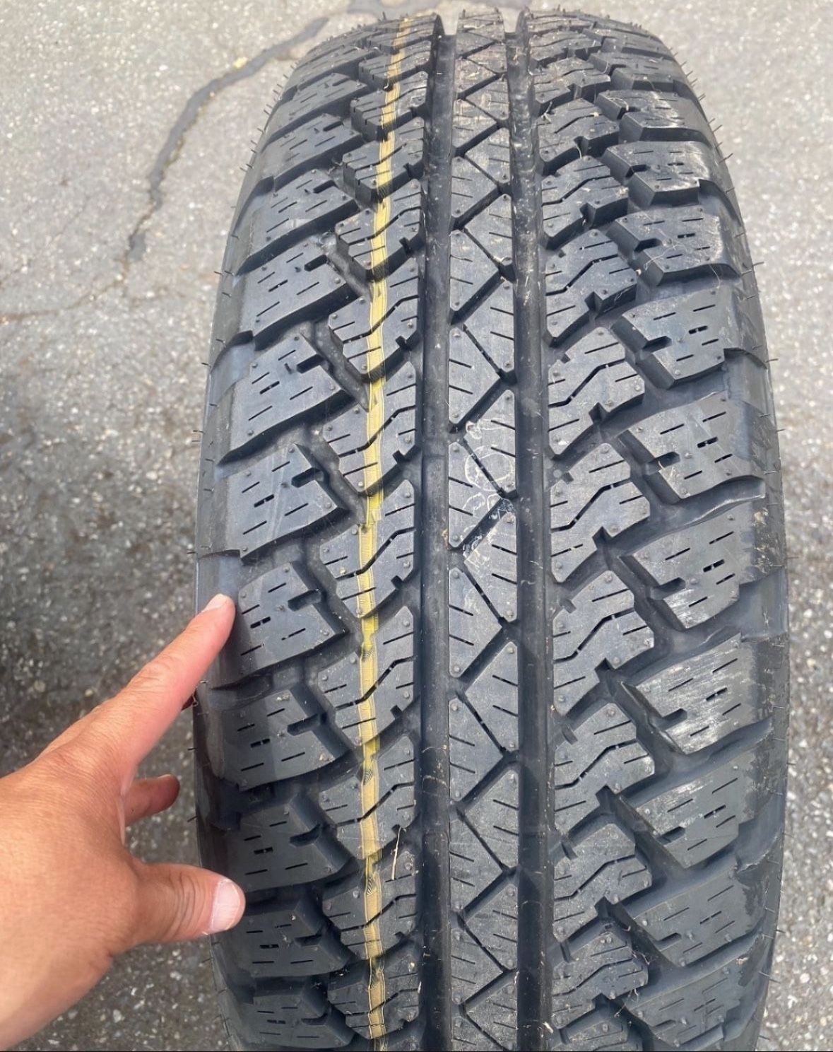 Bridgestone Dweller Tire Size SIZE: P255/70R18