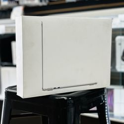 MacBook Air 13in M3 Chip 