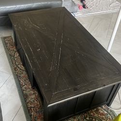 Raisable Coffee Table