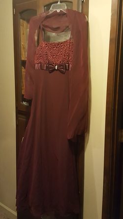 Prom/formal dress with shawl, size med/large