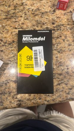 iPhone 11 Pro Max three pack screen protector