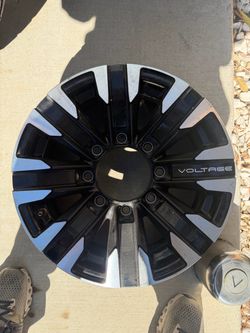 Voltage Alloy Wheel 5th wheel trailer