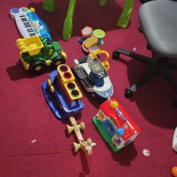 Baby toys 50$ for all 8 pieces
