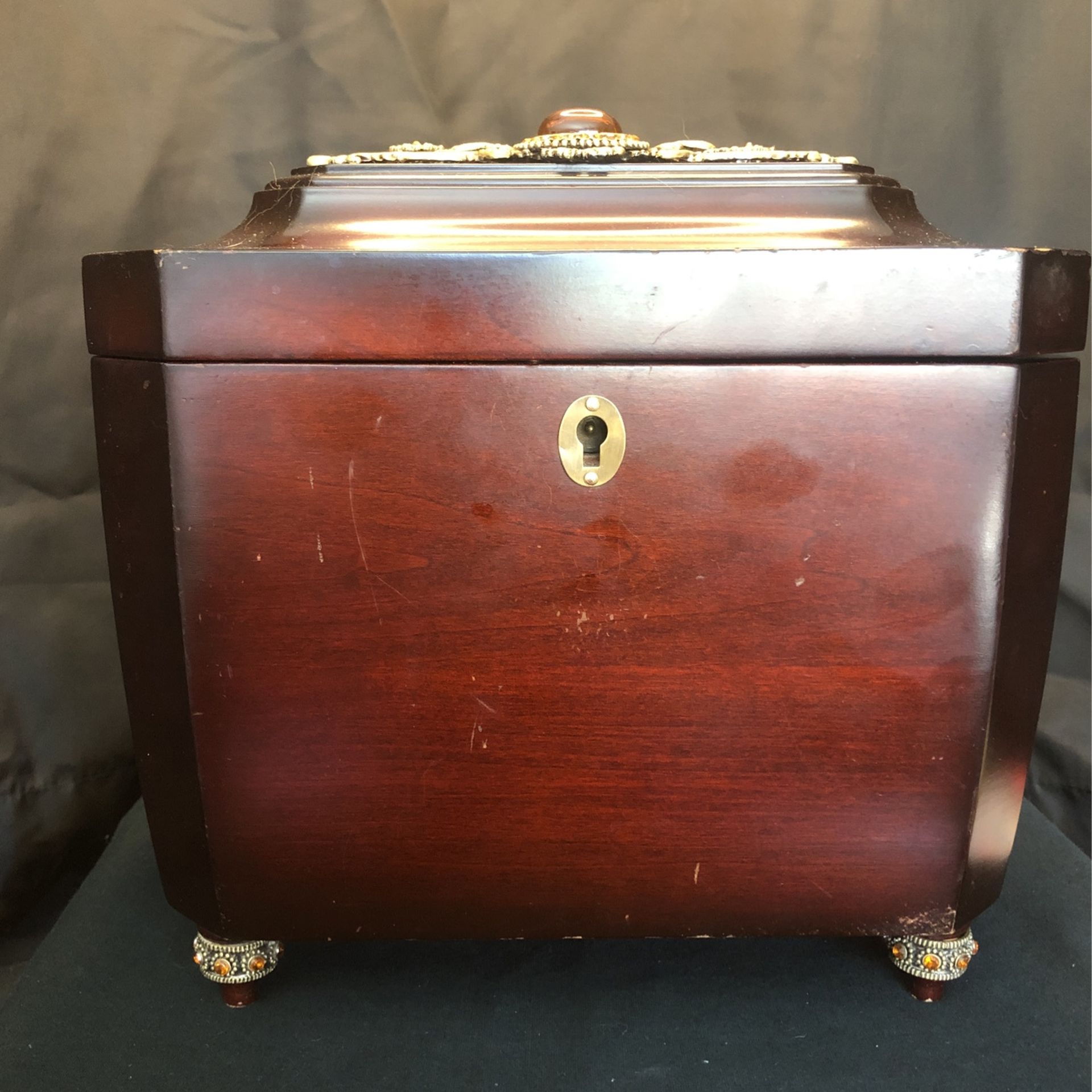 2002 Bombay Wood Jewelry Box for Sale in Las Vegas, NV OfferUp