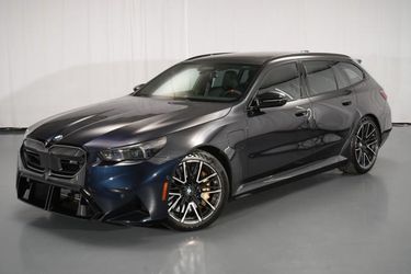 2025 BMW M5 Awd